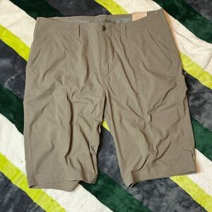 Royal Robbins Men's Brown Flat Front Shorts